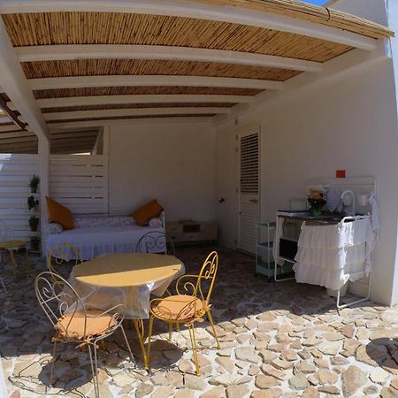 Monti Russu Natural Guest House Aglientu Exterior photo