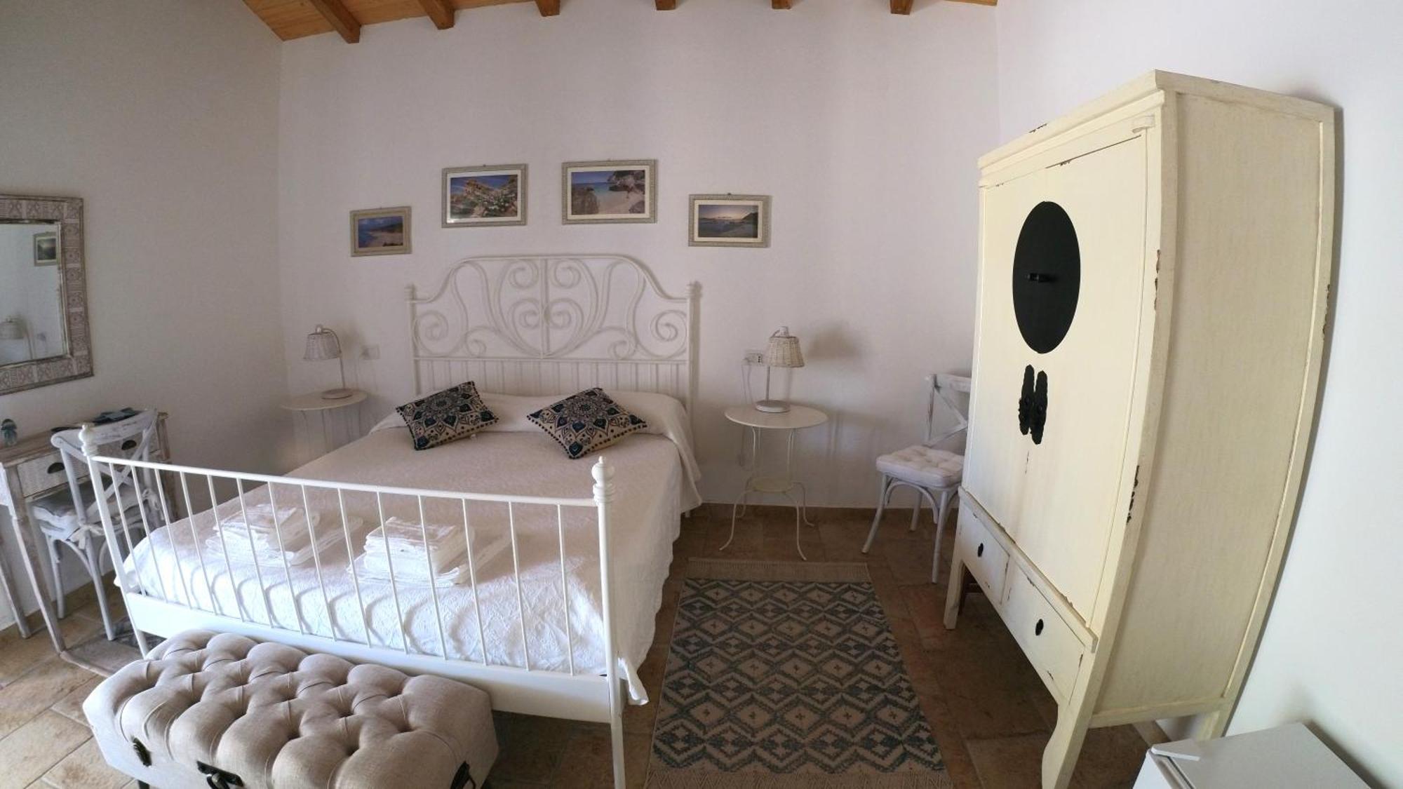 Monti Russu Natural Guest House Aglientu Exterior photo
